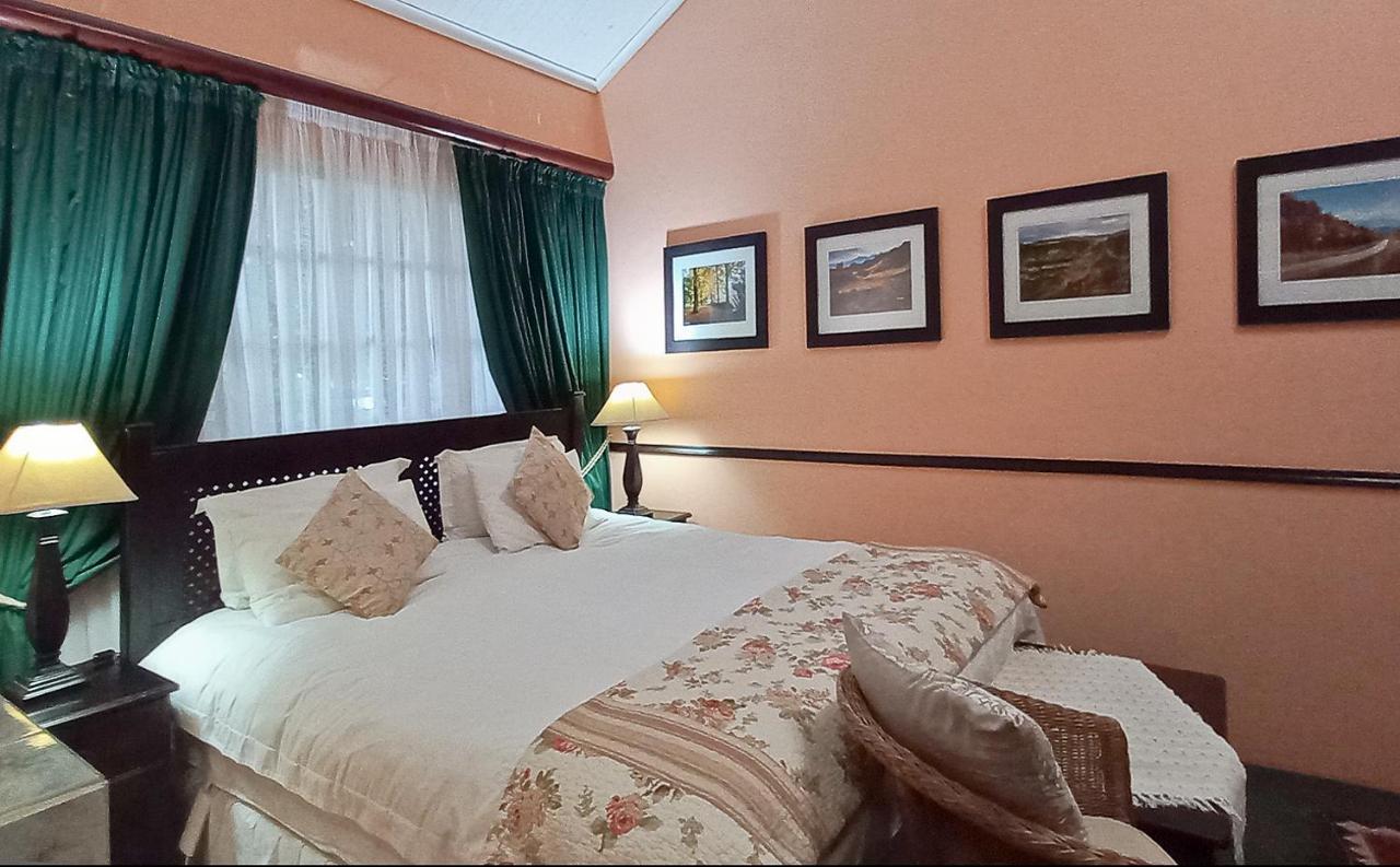 Birches Cottage & The Willows Garden Room أندربرغ المظهر الخارجي الصورة